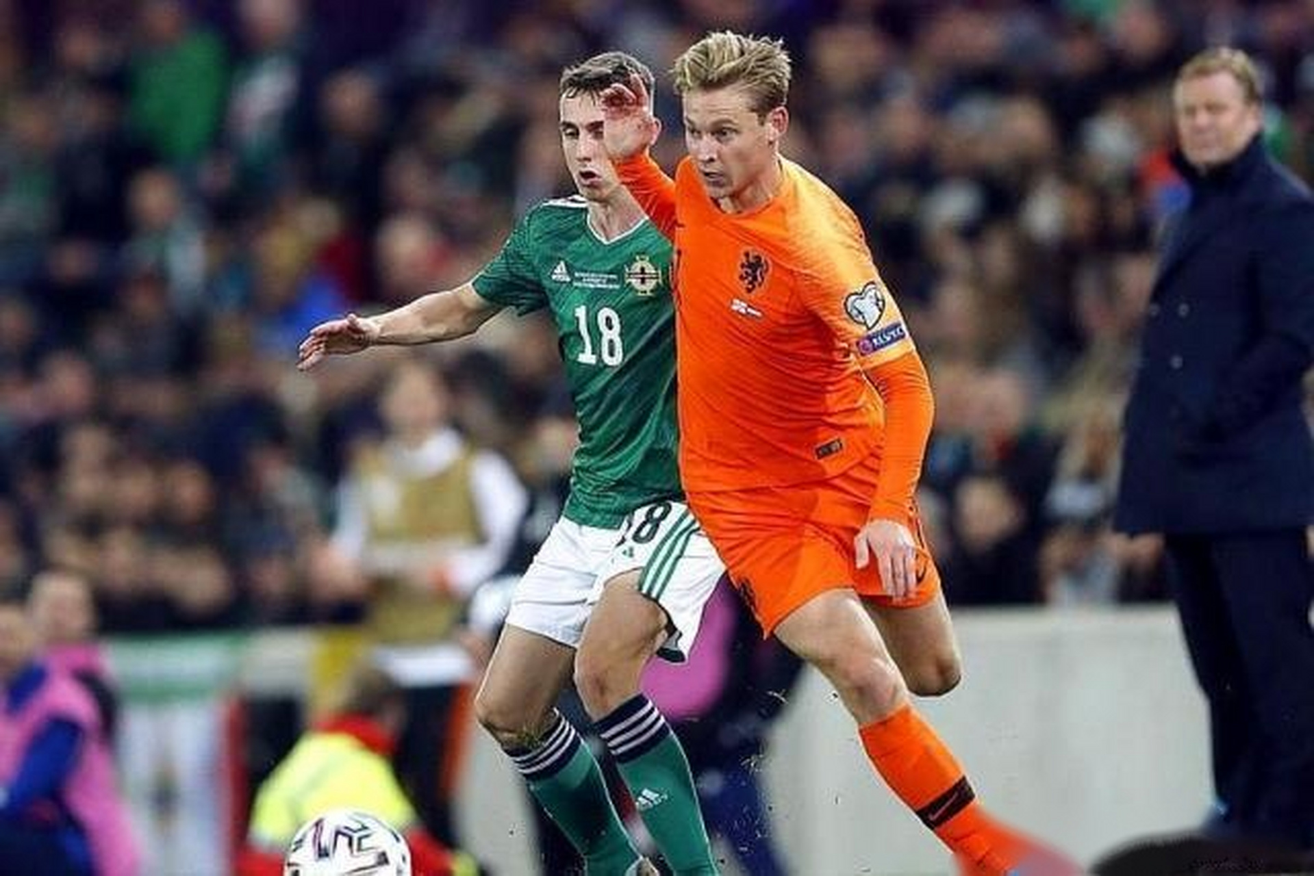 荷兰大胜爱尔兰,实现全胜出线 荷兰大胜爱尔兰,实现全胜出线