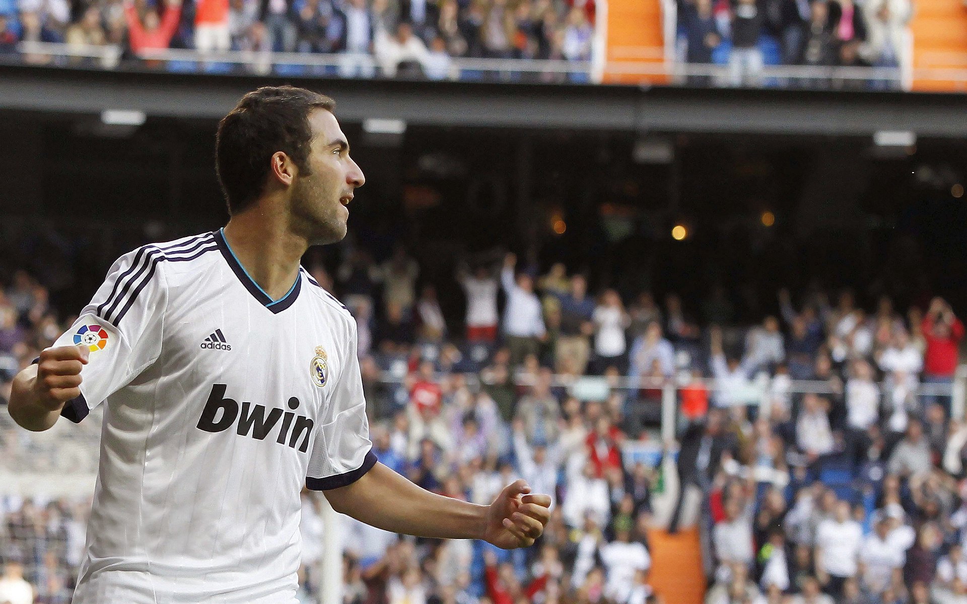 美加墨世界杯焦点战前瞻，皇马体系如何正面击溃中国队的铁桶阵？