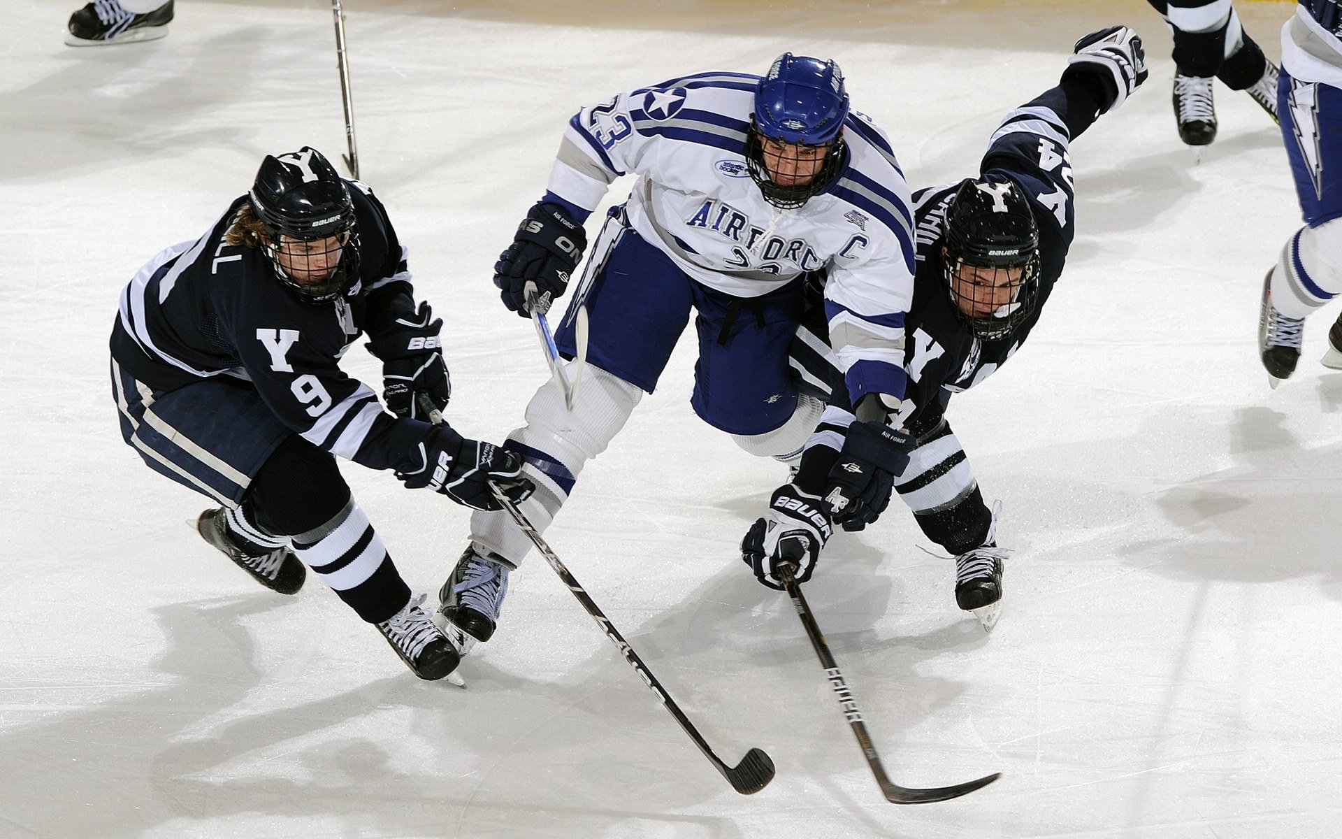 孤胆英雄布鲁诺，生死战中的高能输出，威尔士踏碎克罗地亚的钢铁防线