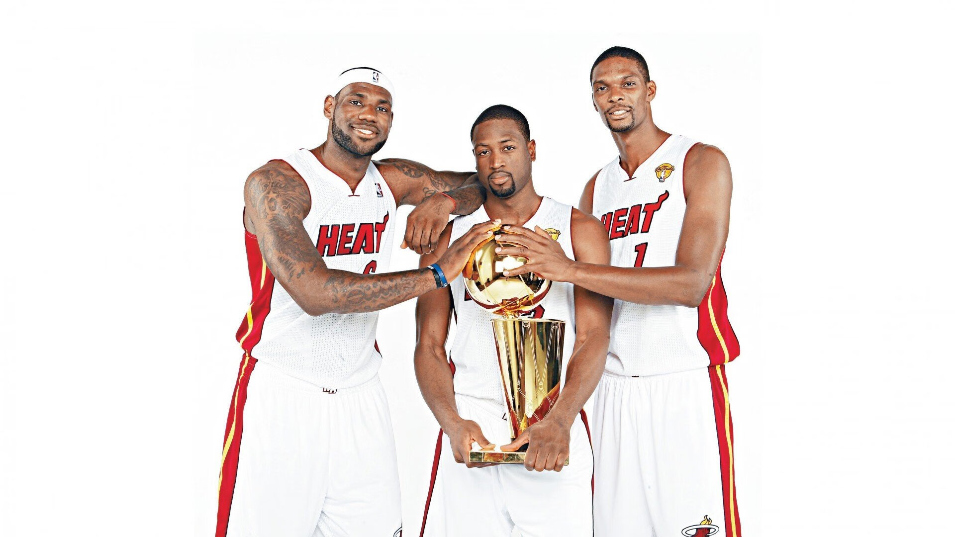 红白孤星，当苏亚雷斯成为马德里竞技的攻防转换核心，卡塔尔梦碎大都会之夜